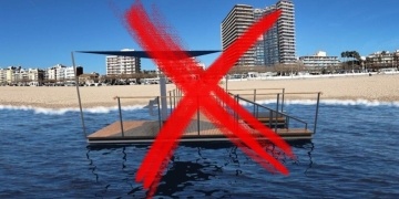 Denuncian que han roto y dejado fuera de funcionamiento la nueva instalación de baño de Palamós