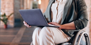 El IMSERSO informa que las personas con un grado de discapacidad igual o superior al 65% pueden acceder a la pensión