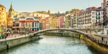 Viajar a Bilbao con Renfe en octubre