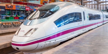 Viaje con descuento para grupos en Renfe