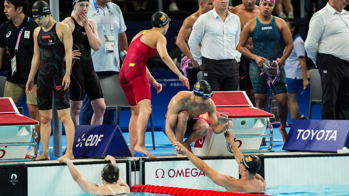 España consigue el bronce en el relevo 4x100 metros mixtos