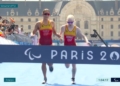 Susana Rodríguez y Sara Pérez justo antes de cruzar la meta en los Juegos Paralímpicos de París 2024