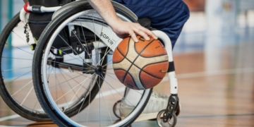 El baloncesto en silla de ruedas es uno de los deportes inclusivos más comunes