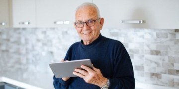 El Ayuntamiento de Madrid ofrece una serie de ventajas y descuentos para las personas mayores