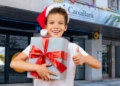 CaixaBank regalará 34.000 juguetes a niños en Navidades