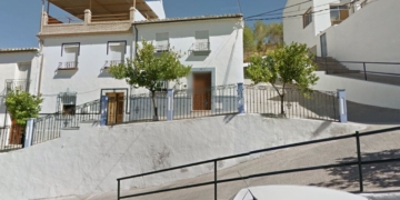 Caixabank busca comprador para un chalet adosado con sótano por tan solo 25.200 euros