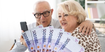 Adiós a la pensión no contributiva: máximo de dinero que puedes declarar al año para no perder la pensión