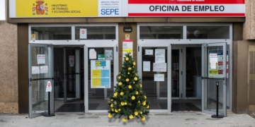 Nuevo subsidio por desempleo para personas que han cotizado sólo tres meses