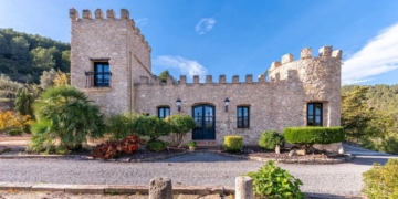 Castillo a la venta en España./ Foto de Idealista