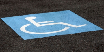 Este es el grado de discapacidad mínimo que necesitas para viajar con el IMSERSO en 2025