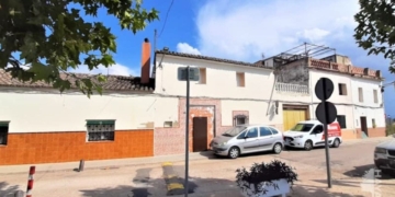 Haya Inmobiliaria ofrece casa a la venta desde 5.400 euros