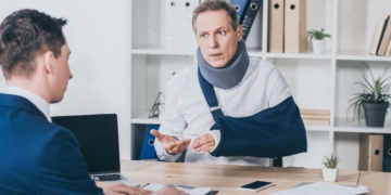 Proponen eliminar los complementos salariales durante una baja laboral