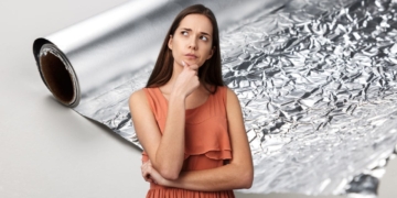 el verdadero significado de las dos caras del papel de aluminio