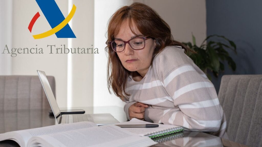 Ciudadanos obligados a presentar la Declaración de la Renta en 2025