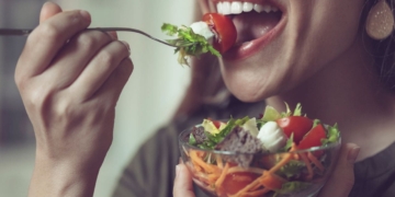 Día Mundial contra el Cáncer 2025: Consejos para prevenirlo desde la alimentación