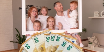 Estas son las ayudas económicas para familias numerosas en 2025