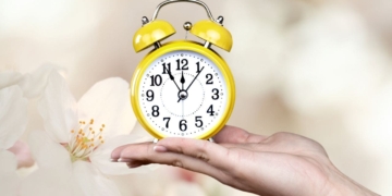 Llega el primer cambio de hora del año