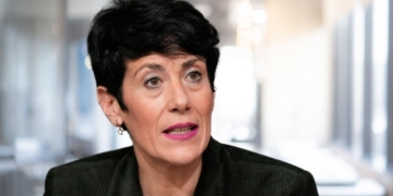 Aviso de Elma Saiz sobre el futuro de las pensiones