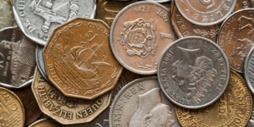 Tengo una moneda antigua, ¿qué tengo que hacer para venderla y ganar dinero?