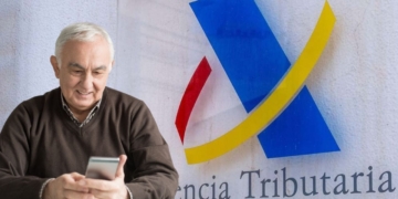 ¿Eres mayor de 65 años? Descubre cuando no debes declarar la renta