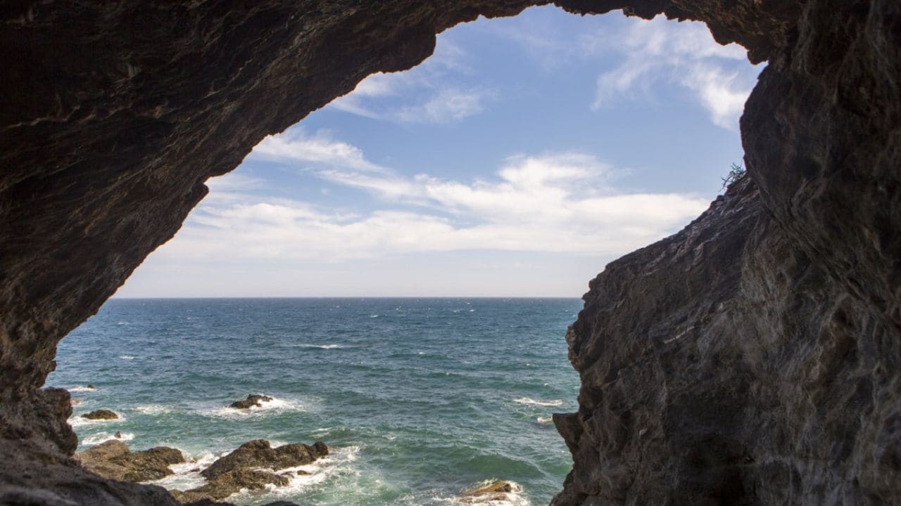 A 1h de Almería existe una cala escondida de difícil acceso donde puedes estar solo en pleno agosto