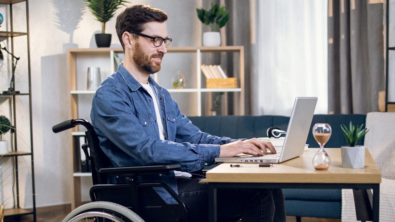 Ayudas compatibles con la incapacidad permanente