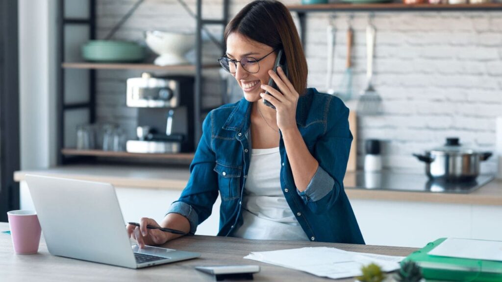 Cita para presentar la Declaración de la Renta por teléfono