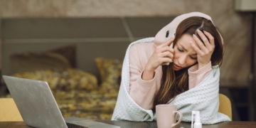 El único caso en el que te puede llamar tu empresa aunque estés de baja laboral