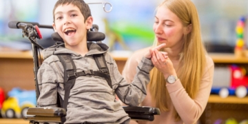 Modo en que debes organizar tu herencia para proteger a un hijo con discapacidad