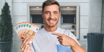 Beneficios por domiciliar la nómina en BBVA o Banco Santander