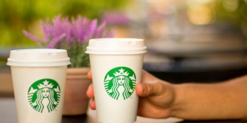 Starbucks lleva años estafando a sus clientes con este truco y un influencer lo acaba de destapar
