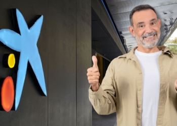 La Caixa ofrece cursos para formar a las personas mayores de 60 años en competencias digitales