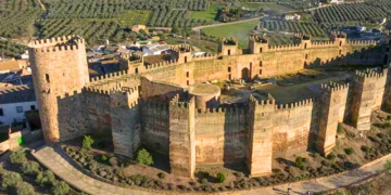 Castillo de Burgalimar a 2 horas y media de Málaga en Andalucía