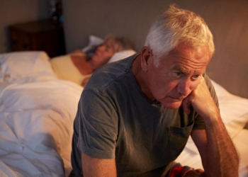 Esta es la clave para dormir bien para las personas mayores de 60 años
