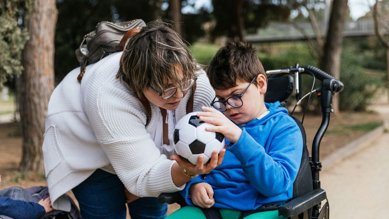 Las familias con hijo con discapacidad pueden acogerse a beneficios fiscales a la hora de hacer la declaración de la renta