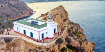 A 40 minutos de Alicante hay un faro donde se ve el mejor atardecer de toda la Costa Blanca