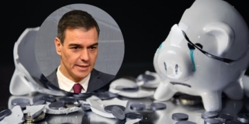 Una hucha rota y Pedro Sánchez