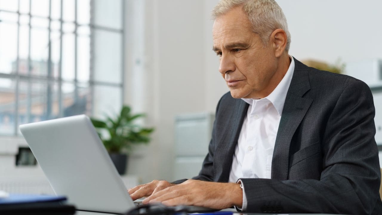 Montar una empresa tras acceder a la jubilación