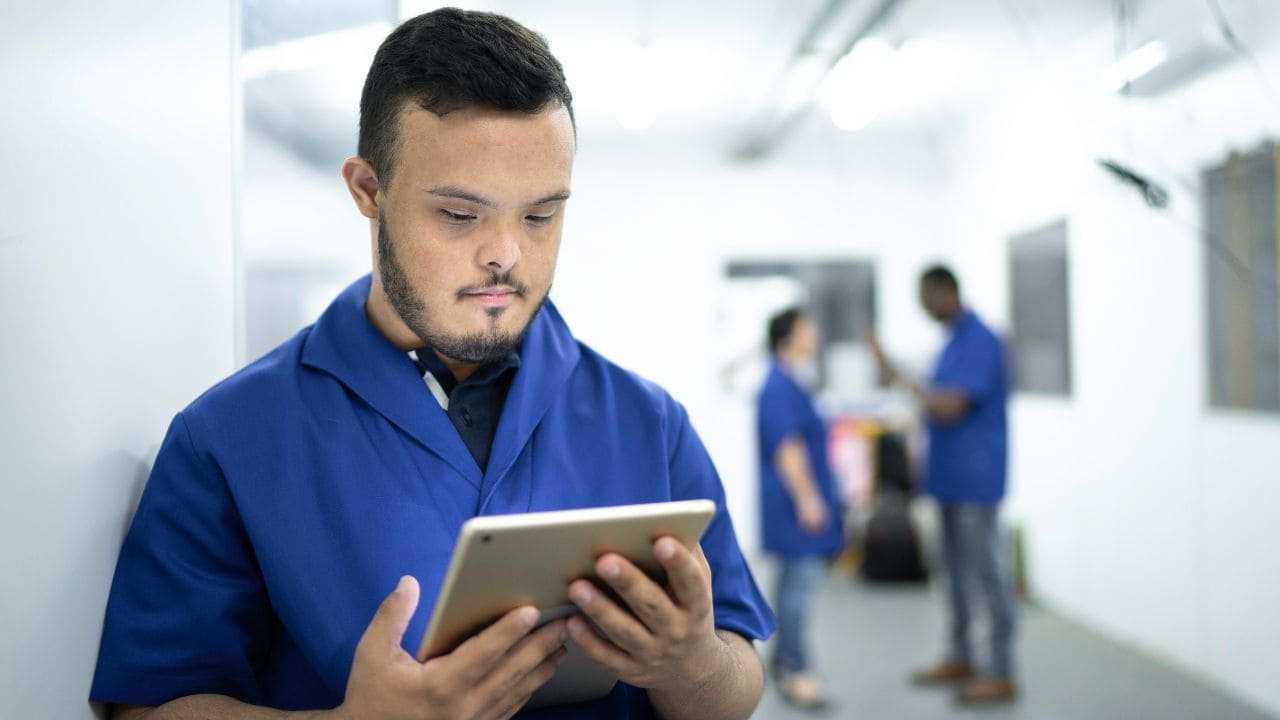 El empleo entre las personas con discapacidad alcanza su mejor dato en los últimos 10 años