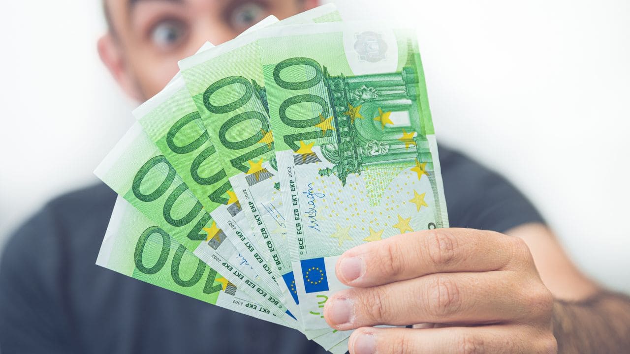 Ayuda de 1.000 euros de la Seguridad Social por hijo