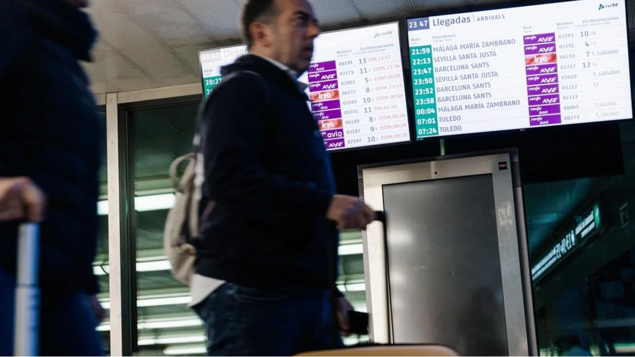 Indemnización por retrasos de Renfe Sevilla - Madrid: esto podrán reclamar todos los viajeros