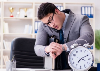 Óscar Ramón, abogado: "Despedido un representante sindical por falsear el fichaje"