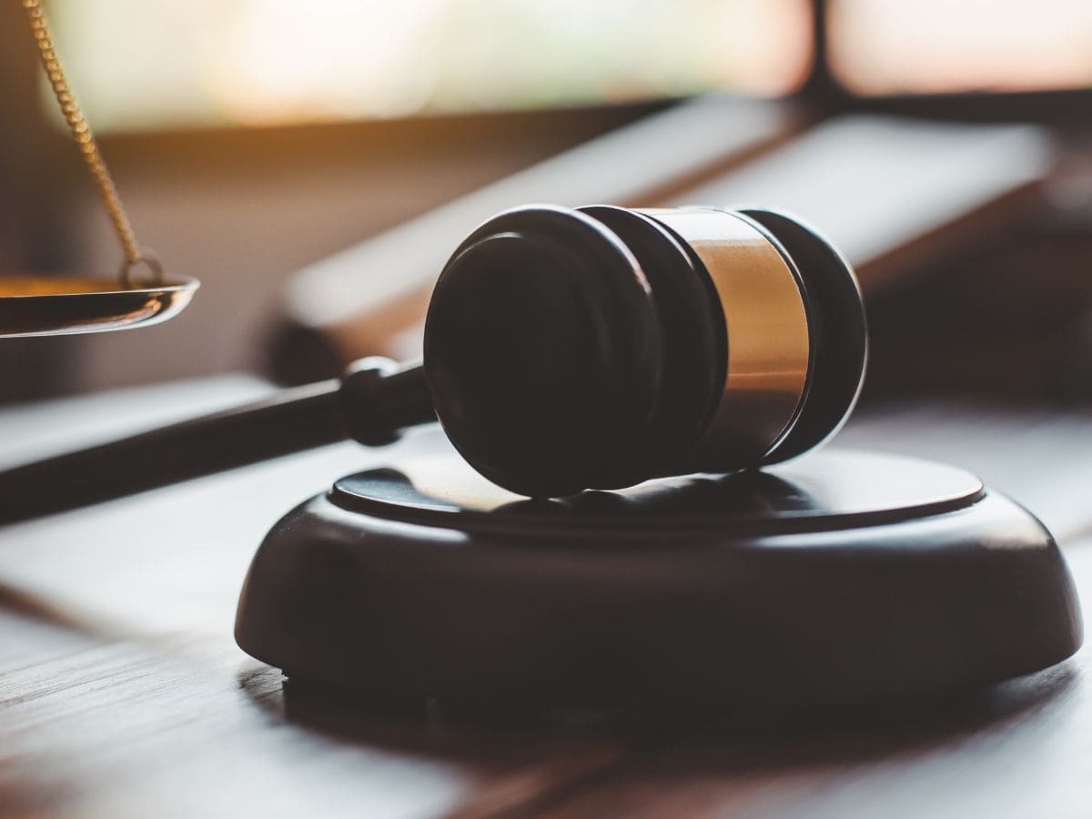 Una mujer con un 49% de discapacidad logra la incapacidad permanente tras vencer al INSS en los tribunales