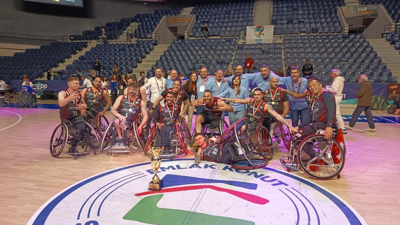 El BSR Amiab Albacete logra coronarse Campeón de Europa por cuarta vez consecutiva