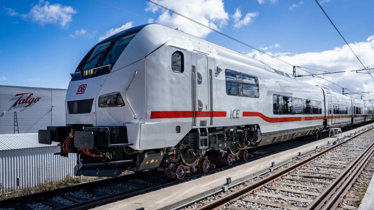 Talgo, el tren que mejora la accesibilidad para las personas con discapacidad