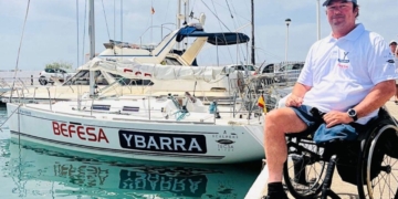 Regata del Ascenso del Guadalquivir con una tripulación con personas con discapacidad