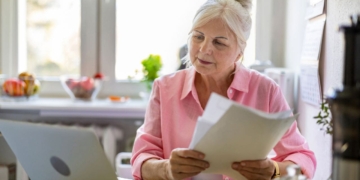 Mujer con ictus impugna la Ley de Jubilación Anticipada por Discapacidad