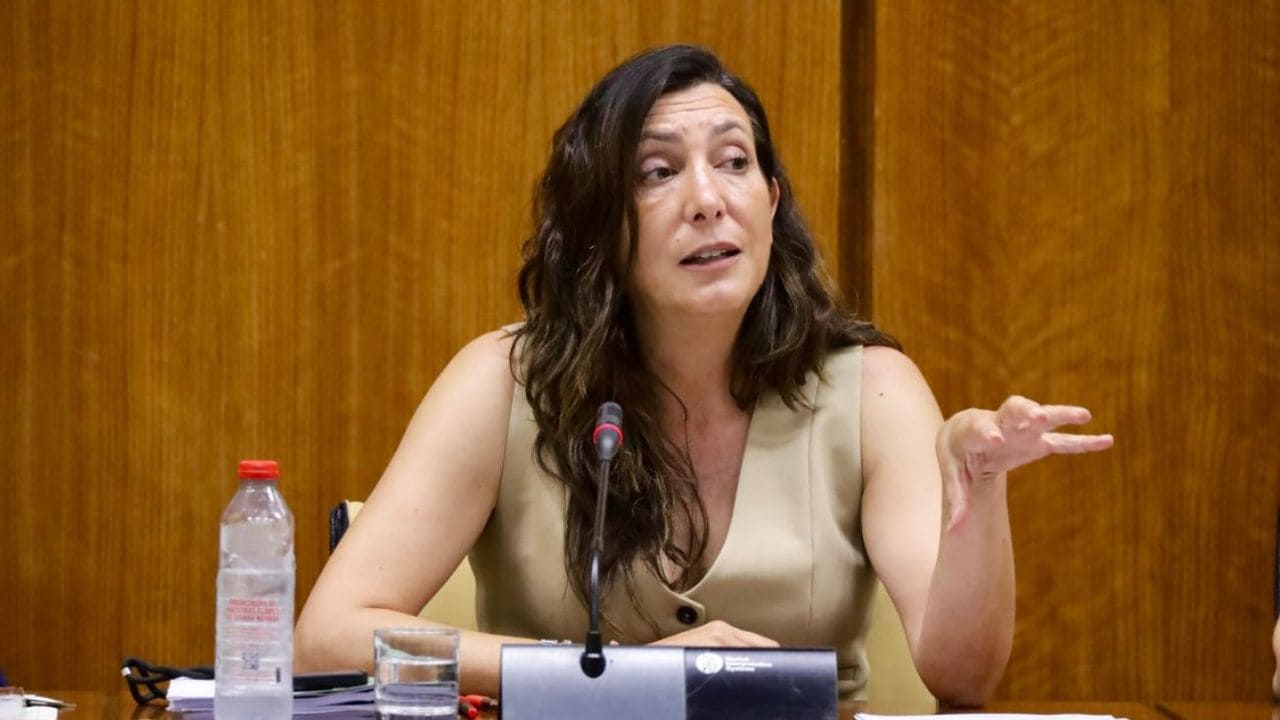Loles López exige a Montero la misma financiación para los dependientes andaluces que da a los vascos