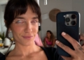 Marta Bustos, influencer con discapacidad visual