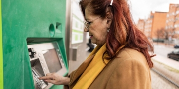 El Gobierno transfiere 769 millones a la Seguridad Social para pagar las pensiones no contributivas